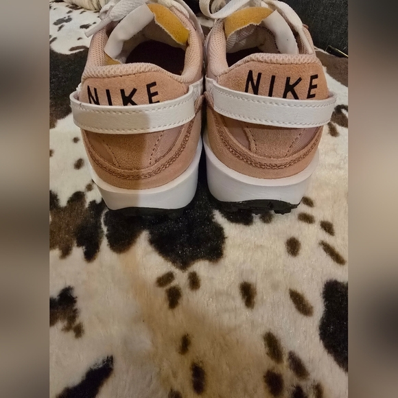 NikeWaffle Debut  Pink and White Sneakers with Suede Upper - Picture 2 of 3